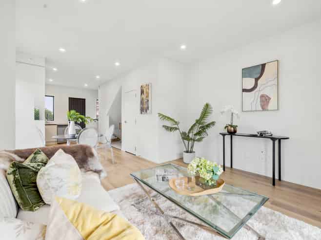 97 Wavecrest Lane, Hobsonville