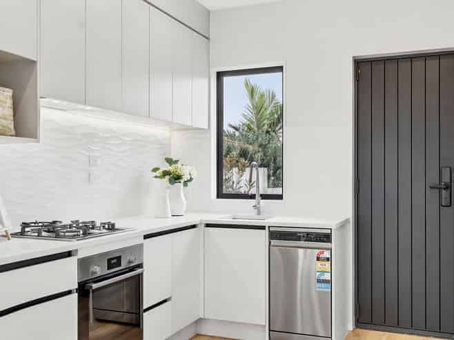 97 Wavecrest Lane, Hobsonville