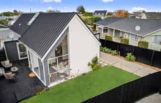 46 Delaware Crescent, Russley