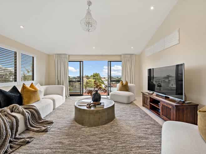 8/281c Hillsborough Road, Mount Roskill
