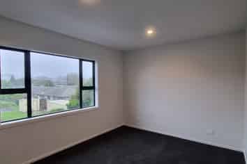 2/98 Lake Road, Ohinemutu