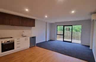 2/98 Lake Road, Ohinemutu