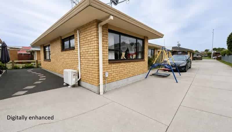 2/742 Cameron Road, Tauranga South