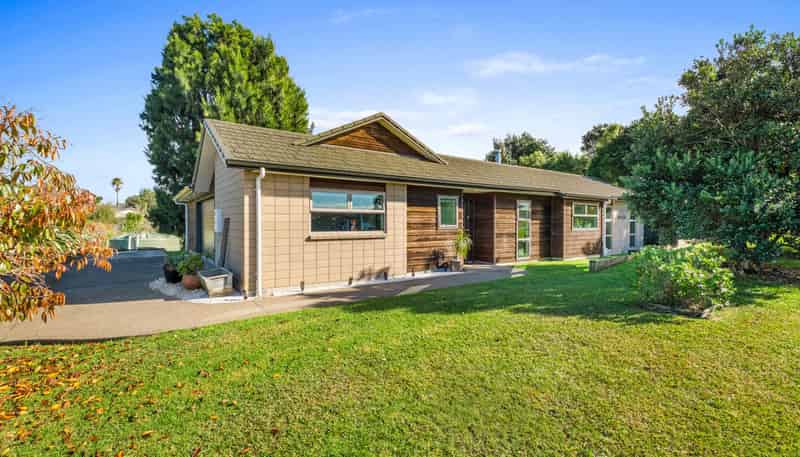 1 Neill Boak Place, Beachlands