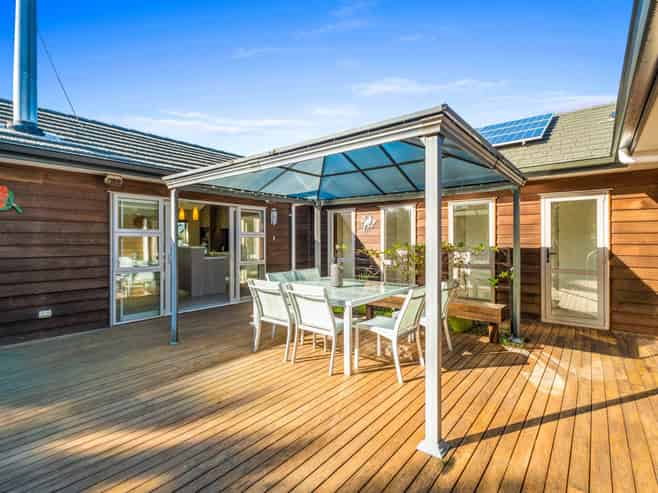 1 Neill Boak Place, Beachlands