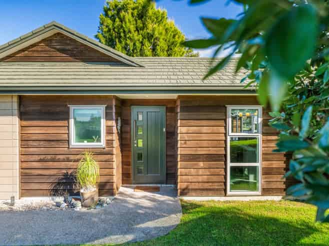1 Neill Boak Place, Beachlands