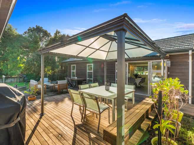 1 Neill Boak Place, Beachlands