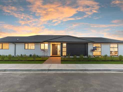 36 Stackwood Avenue, Woodend