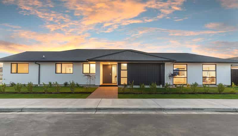 36 Stackwood Avenue, Woodend