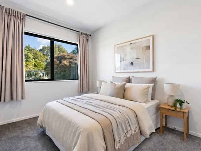 33B Wairau Road, Forrest Hill