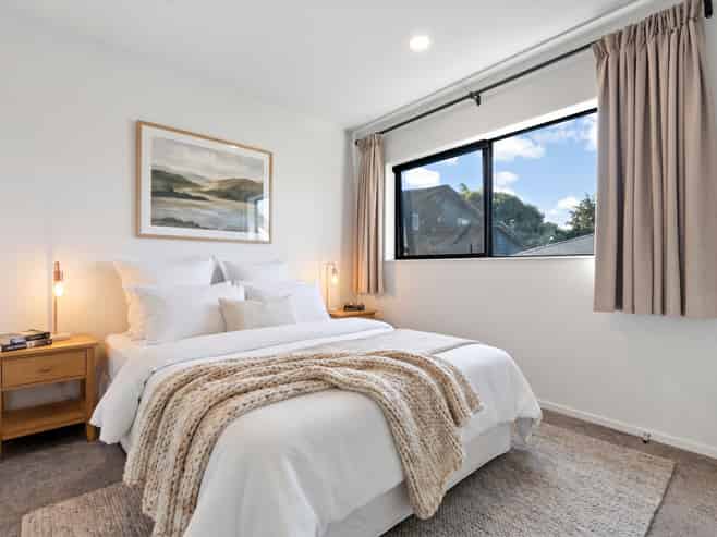 33B Wairau Road, Forrest Hill