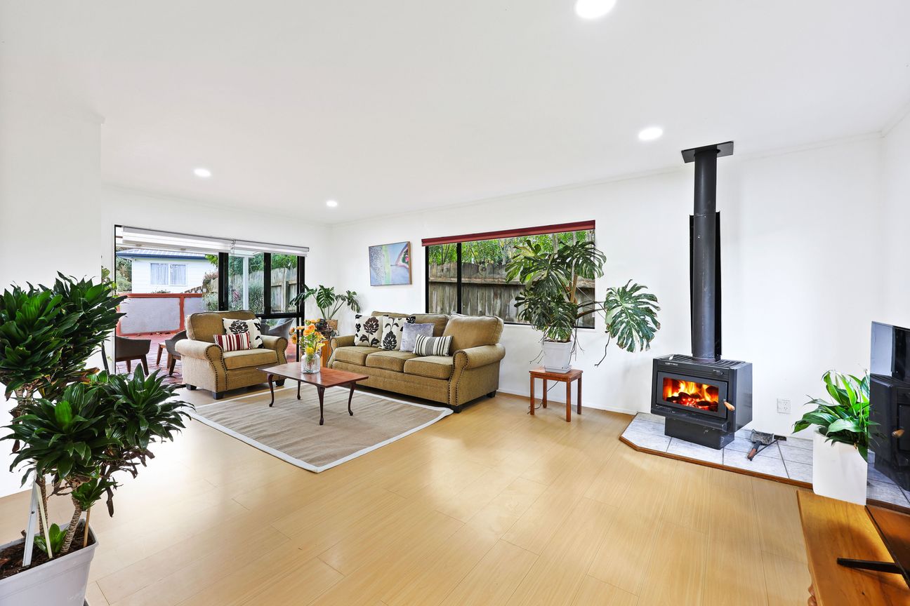 Selling Below CV, Act Now!, Howick
