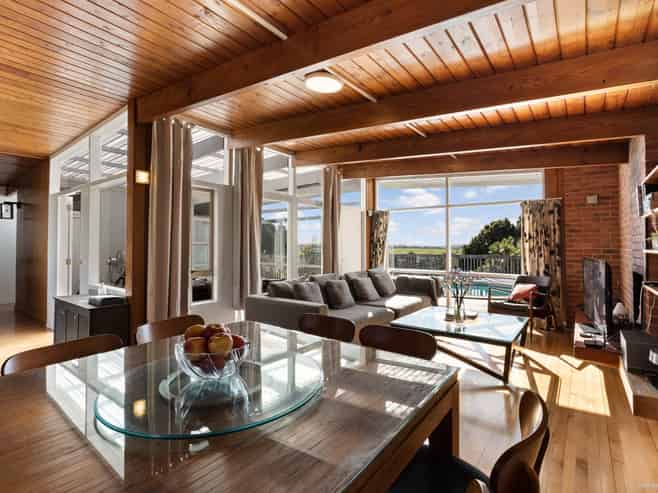 156 Bleakhouse Road, Mellons Bay