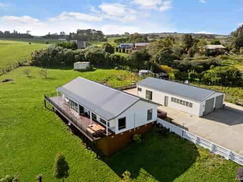 78C  Hyland Place, Waiuku