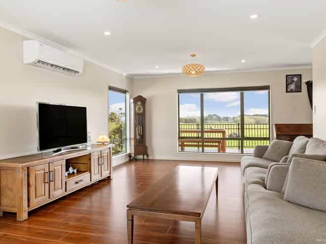 78C  Hyland Place, Waiuku