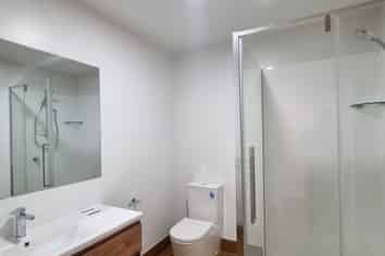 3/98 Lake Road, Ohinemutu