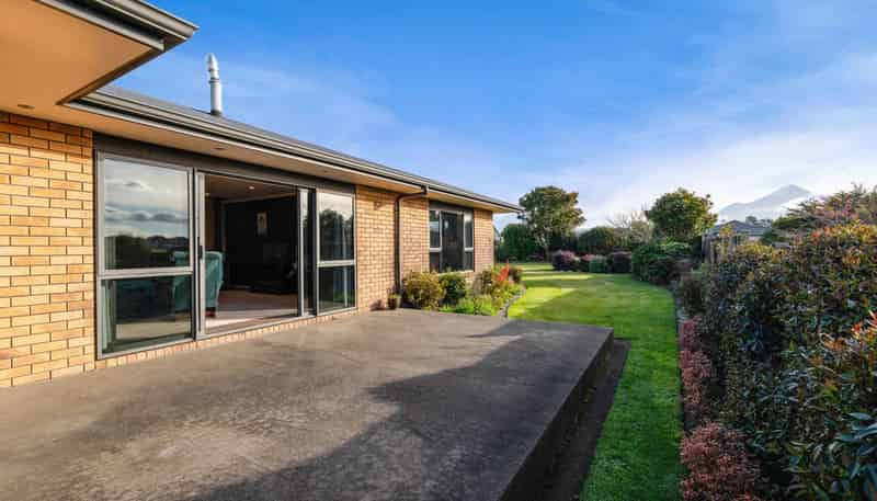 73B Cressida Avenue, Stratford
