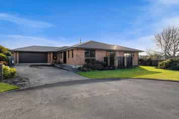 73B Cressida Avenue, Stratford