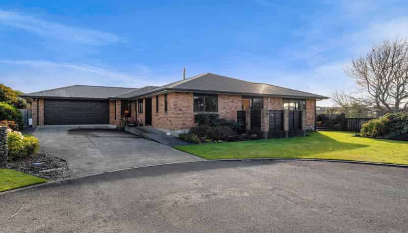 73B Cressida Avenue, Stratford