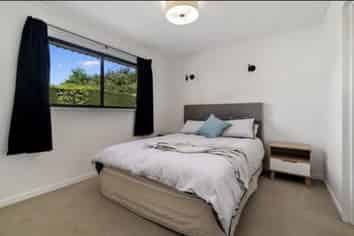 2/42 Hallenstein Street, Queenstown