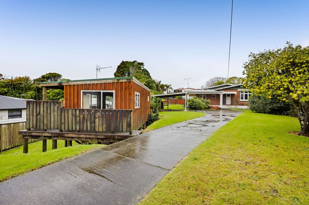 Project property in Glen Avon 1