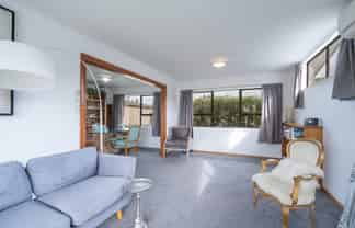 7a Windlesham Place, Wakefield