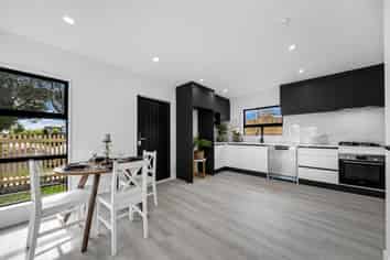 14/11 Albert Street, Otahuhu