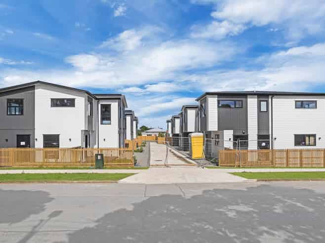 14/11 Albert Street, Otahuhu