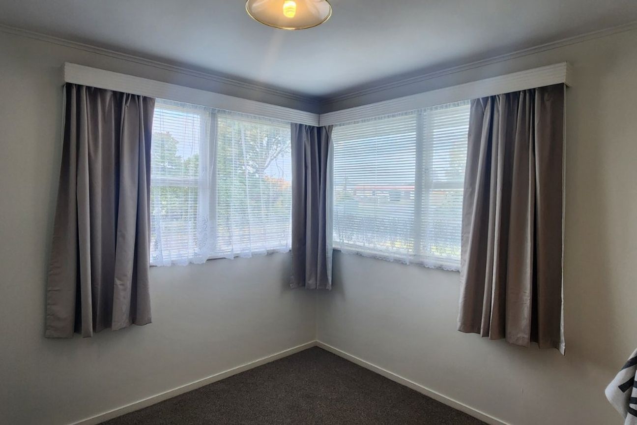 Family-Sized Comfort in Sunnybrook – pohled 4