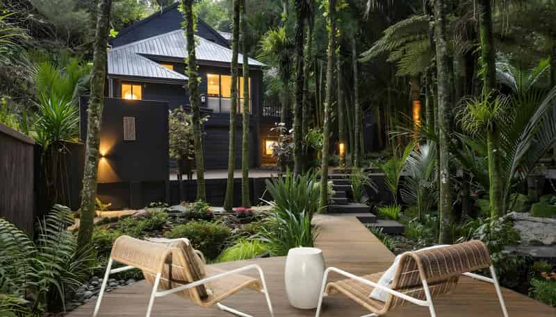 38 Mahoe Road, Titirangi
