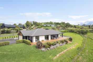 4 Summerhill Drive, Papamoa