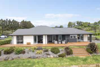 4 Summerhill Drive, Papamoa