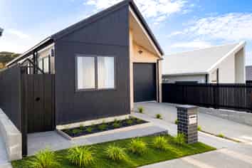 15 Mahinga Kai Road, Orewa