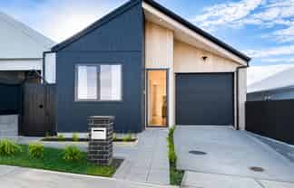 15 Mahinga Kai Road, Orewa