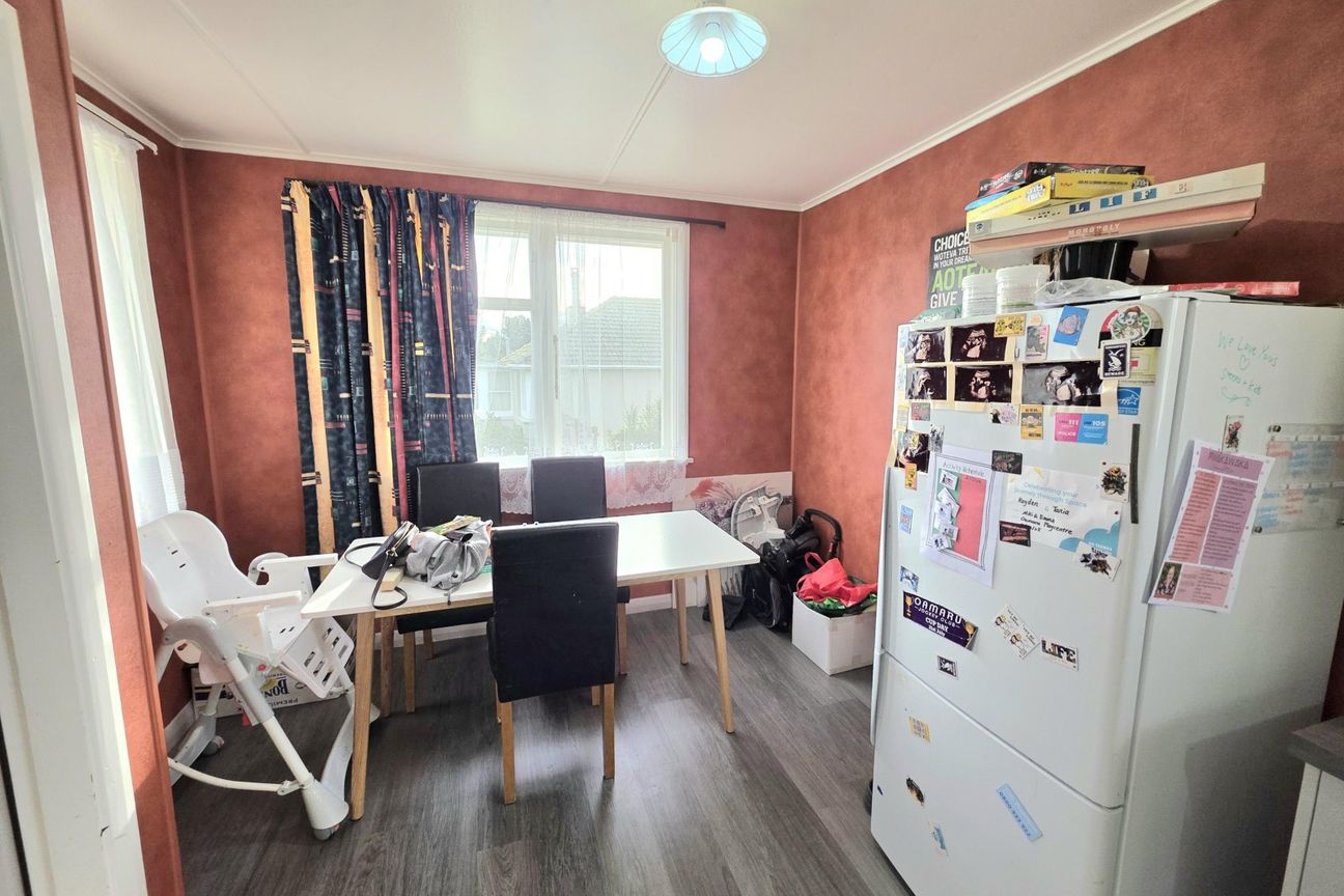 Convenient, Comfortable & Investment Ready - View 6