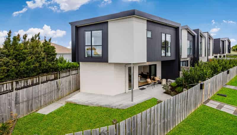 1/2 Waipa Street, Birkenhead