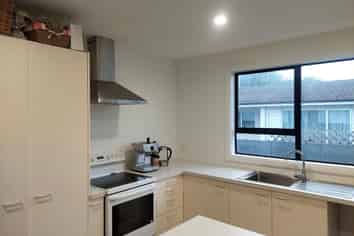 27 Gladstone Road, Woodend