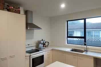 27 Gladstone Road, Woodend