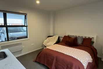 2/54 Rm C Cook Street, Hamilton East