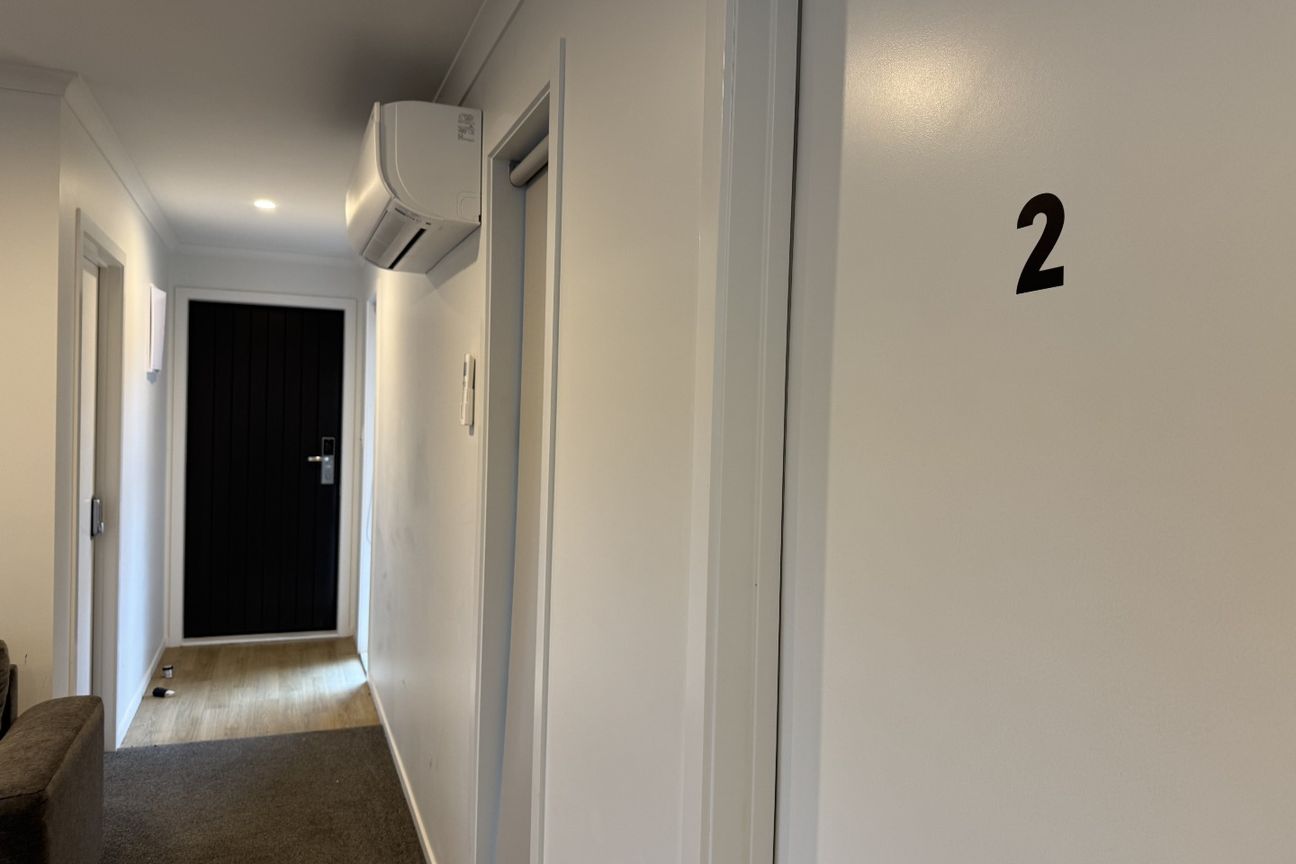 2/54 RM C Cook Street - Mehr