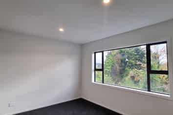6/98 Lake Road, Ohinemutu