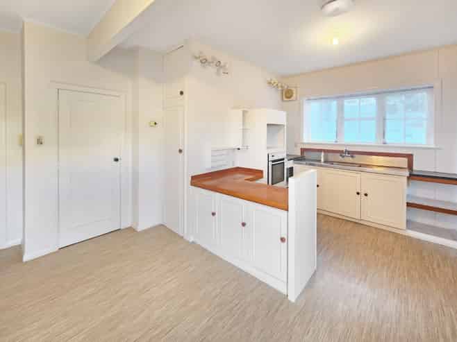 A/145 Onslow Road, Khandallah