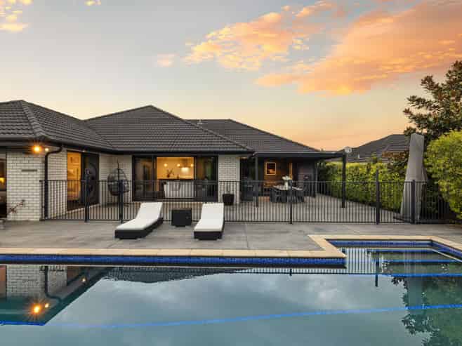 3 Nicola Jean Place, Flagstaff