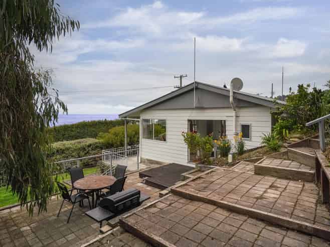 16 Moody Street, Gore Bay
