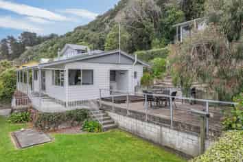 16 Moody Street, Gore Bay
