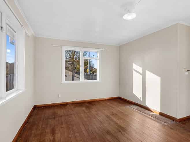 52 Curletts Road, Sockburn