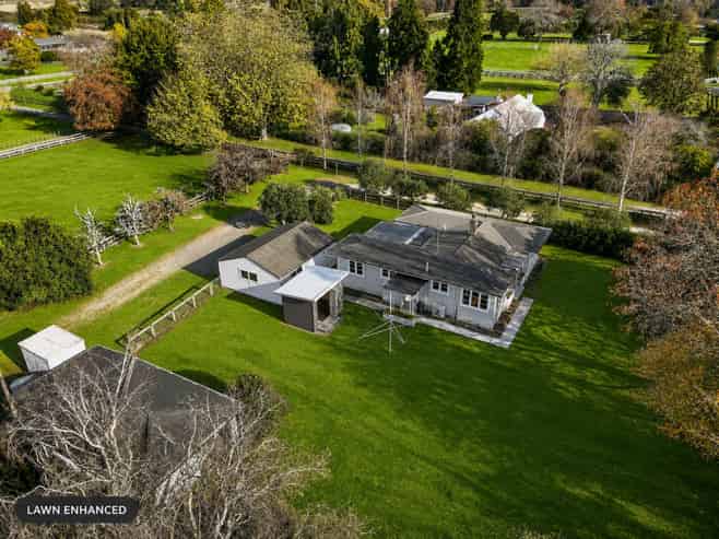 236 State Highway 26, Newstead