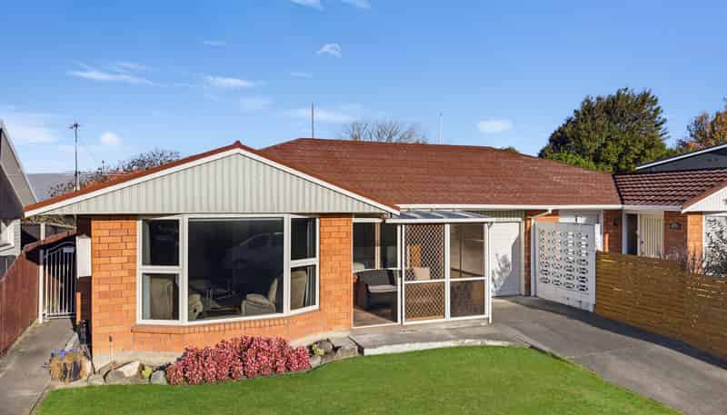 2/9 Lombard Place, Avonhead
