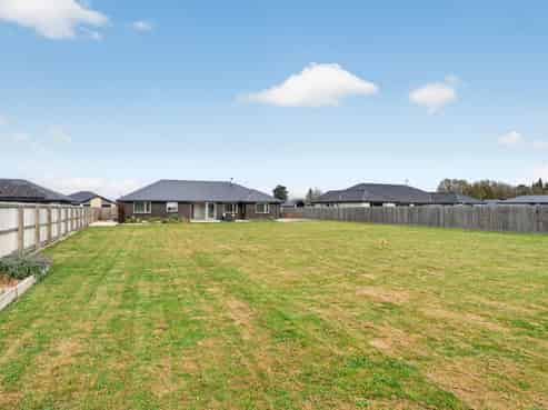 54 Graeme Foote Street, Darfield