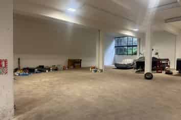 Affordable Warehouse close to Wellington CBD